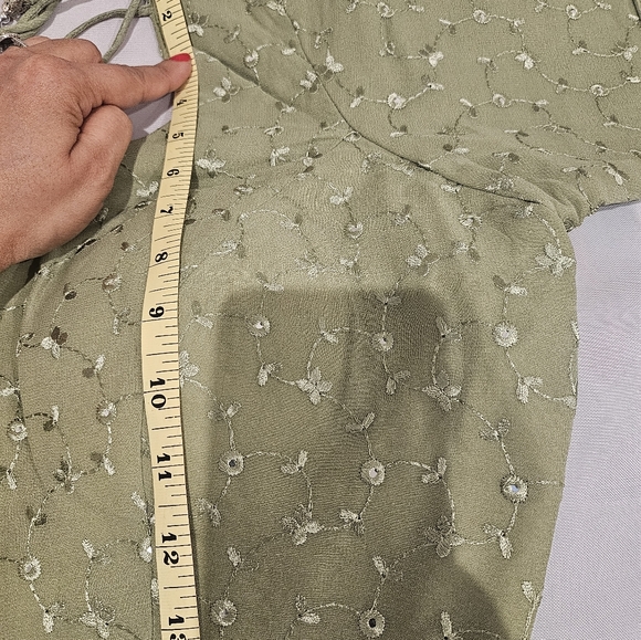 Satin Saree - Picture 10 of 13